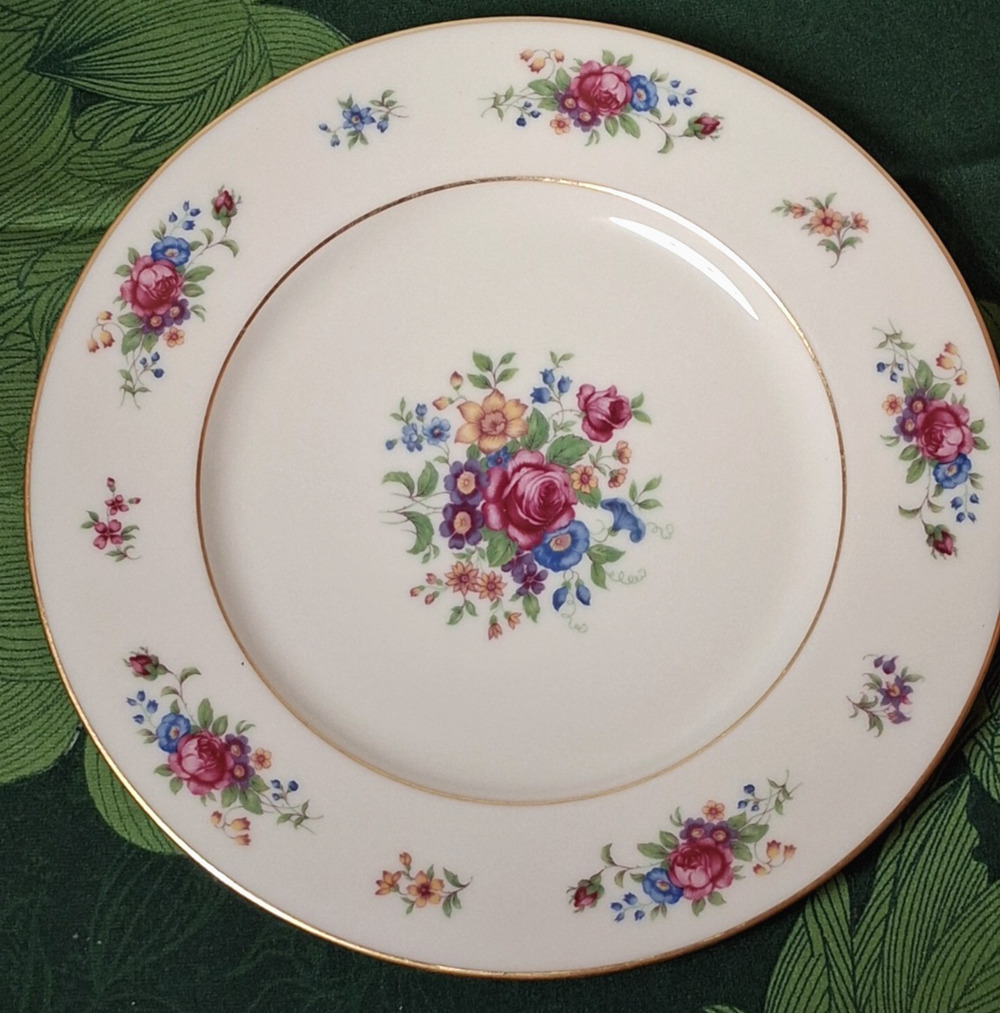 VTG Lenox Rose Dinner Plate Fine Bone China Gold Trim J-300 Replacement 10.5"